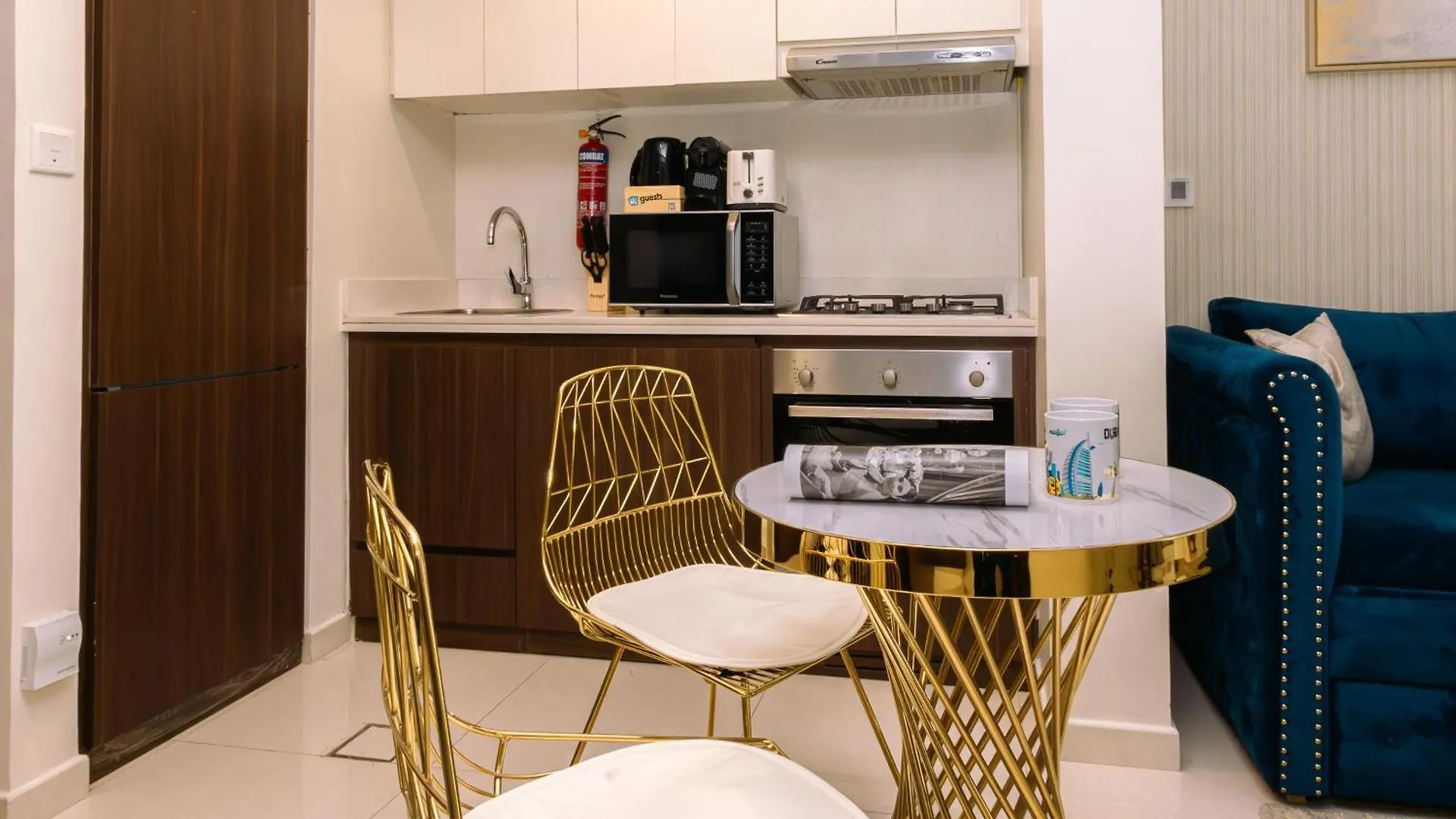 Higuests - Vibrant 1Br In Business Bay Apartment Dubai